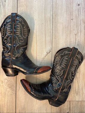Justin L4930 Lizard Toe Cowboy Boots Sz 7B Black Leather Ornate Stitch USA Made